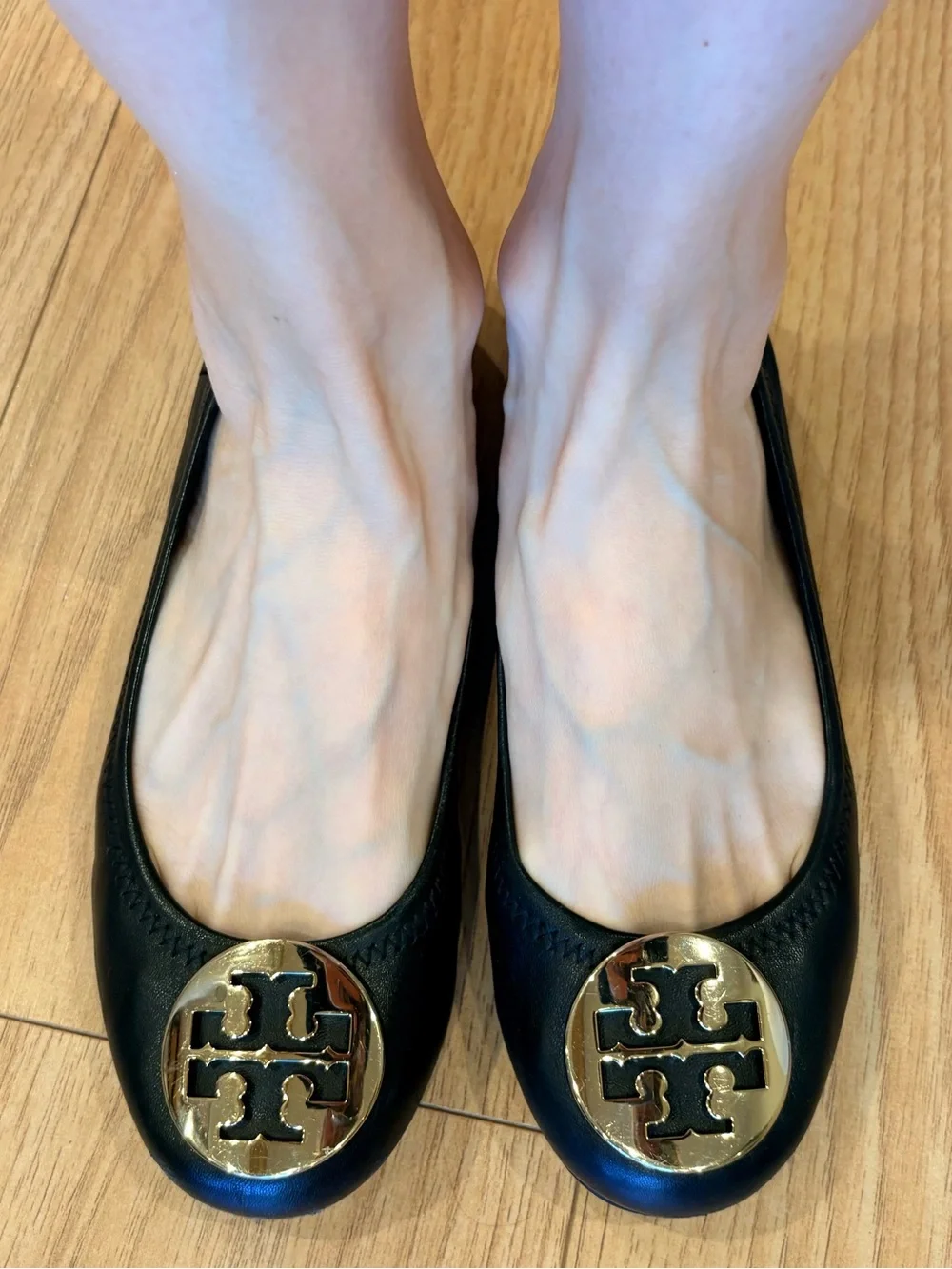 Tory Burch Black Leather Logo Round-Toe Ballet Flats